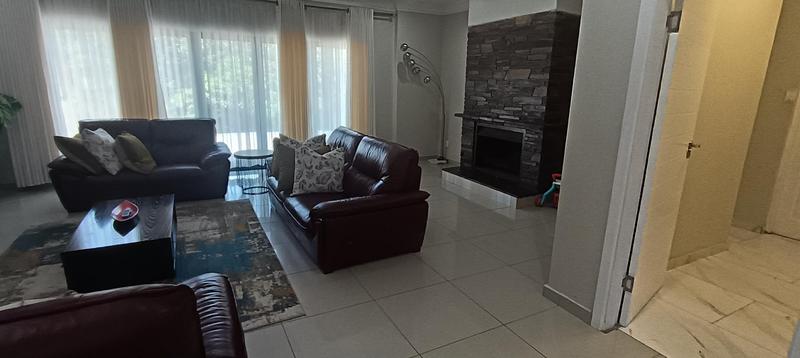 4 Bedroom Property for Sale in Uvongo KwaZulu-Natal