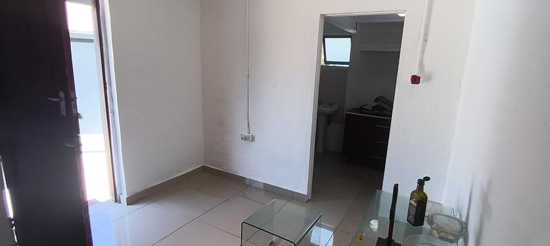 4 Bedroom Property for Sale in Uvongo KwaZulu-Natal