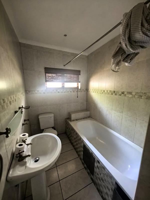 3 Bedroom Property for Sale in Pinetown KwaZulu-Natal