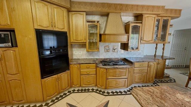 6 Bedroom Property for Sale in Malvern KwaZulu-Natal