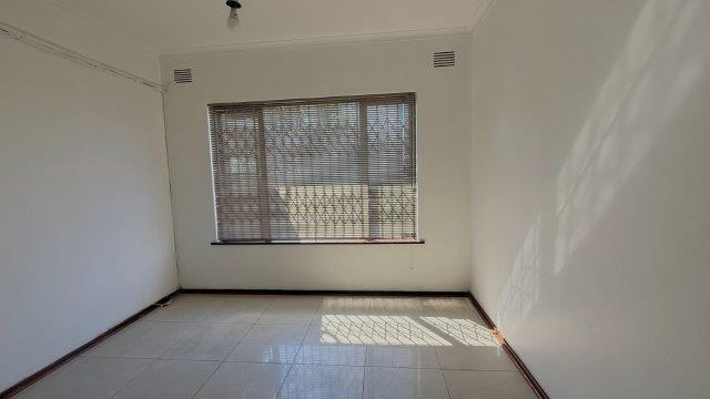 6 Bedroom Property for Sale in Malvern KwaZulu-Natal