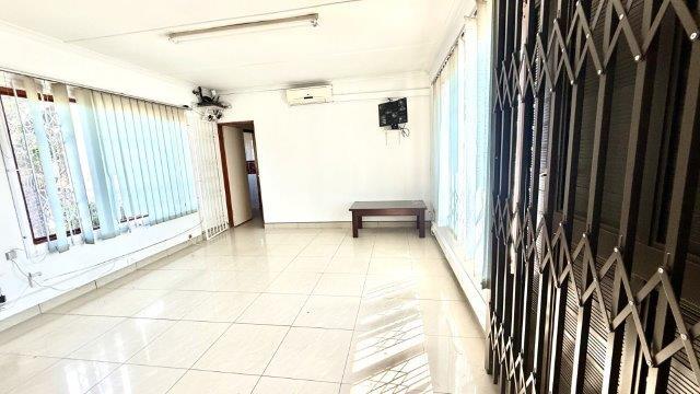 6 Bedroom Property for Sale in Malvern KwaZulu-Natal