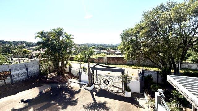 6 Bedroom Property for Sale in Malvern KwaZulu-Natal