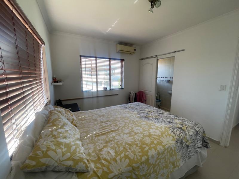 To Let 5 Bedroom Property for Rent in Herrwood Park KwaZulu-Natal