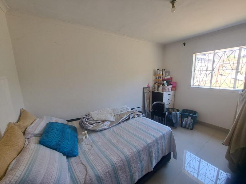 To Let 2 Bedroom Property for Rent in Trenance Manor KwaZulu-Natal