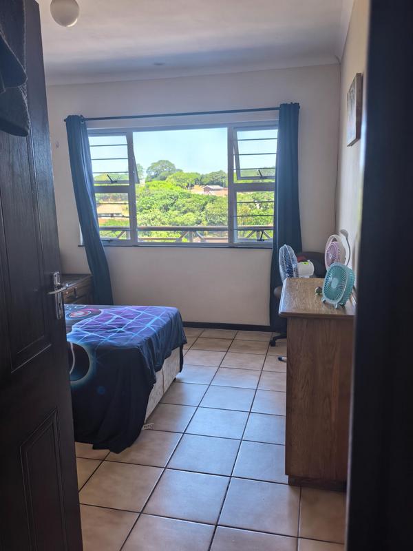 To Let 2 Bedroom Property for Rent in Escombe KwaZulu-Natal