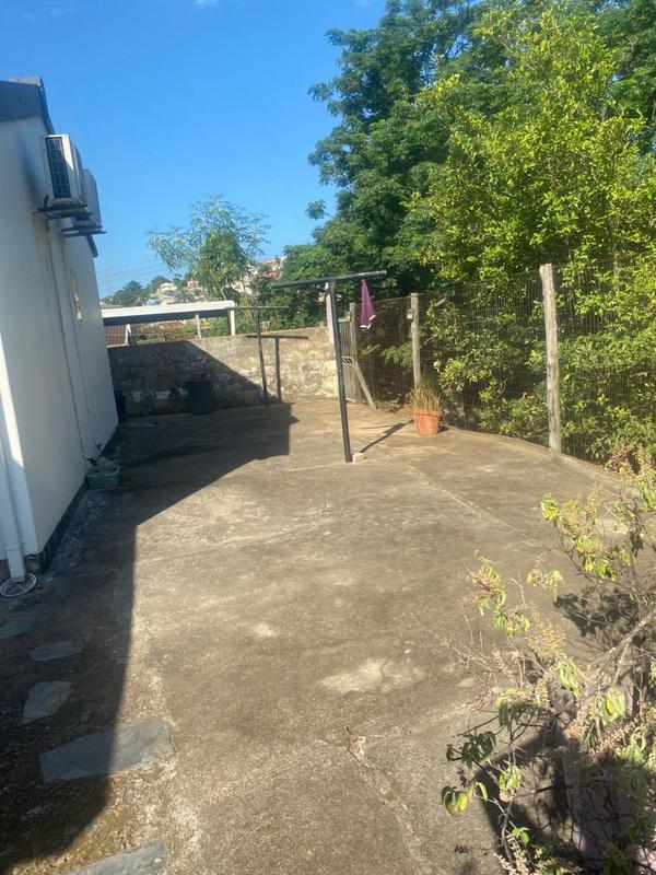 4 Bedroom Property for Sale in Hillgrove KwaZulu-Natal