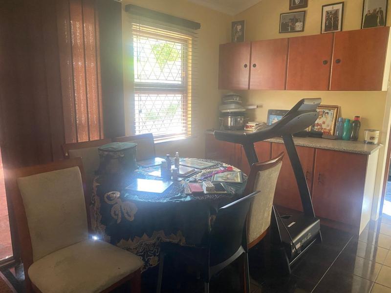 4 Bedroom Property for Sale in Hillgrove KwaZulu-Natal