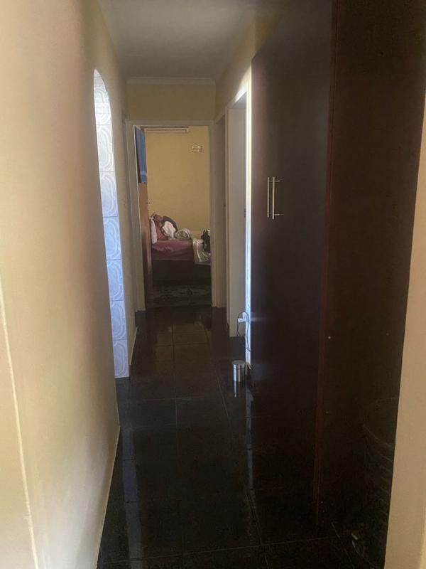 4 Bedroom Property for Sale in Hillgrove KwaZulu-Natal