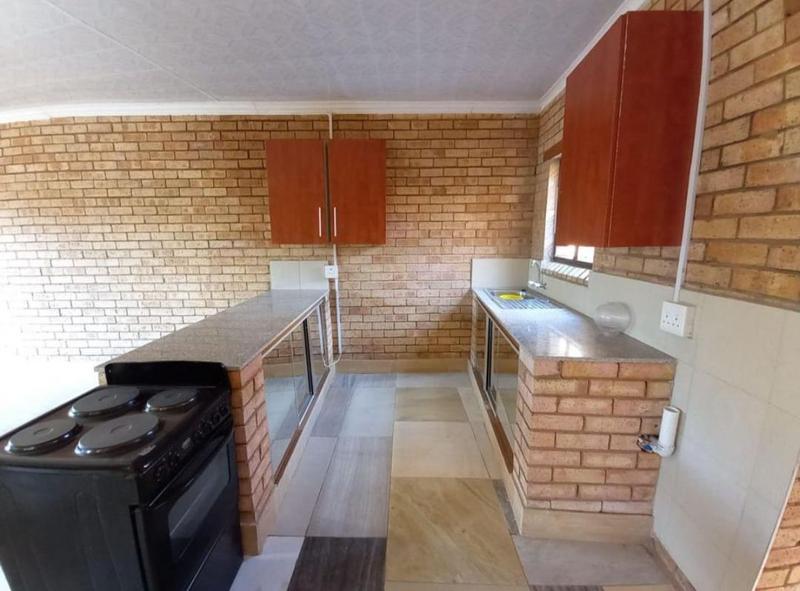 2 Bedroom Property for Sale in Bellair KwaZulu-Natal