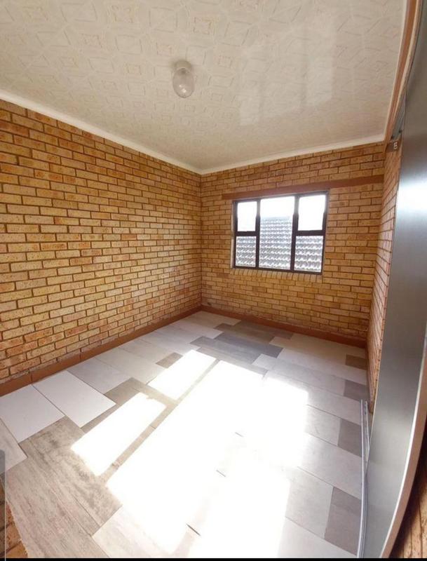 2 Bedroom Property for Sale in Bellair KwaZulu-Natal