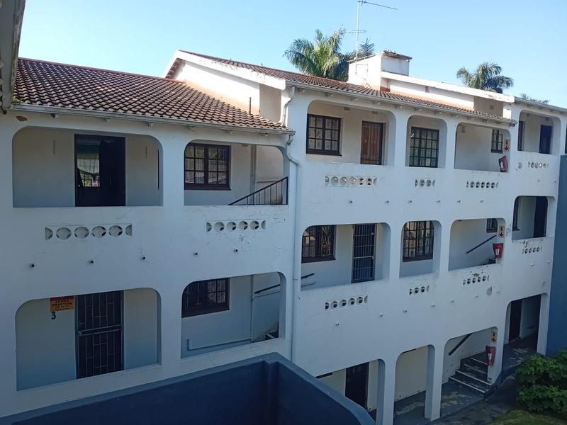 To Let 2 Bedroom Property for Rent in Umtentweni KwaZulu-Natal