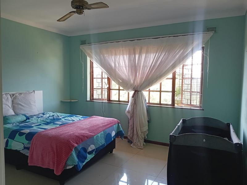 To Let 2 Bedroom Property for Rent in Umtentweni KwaZulu-Natal