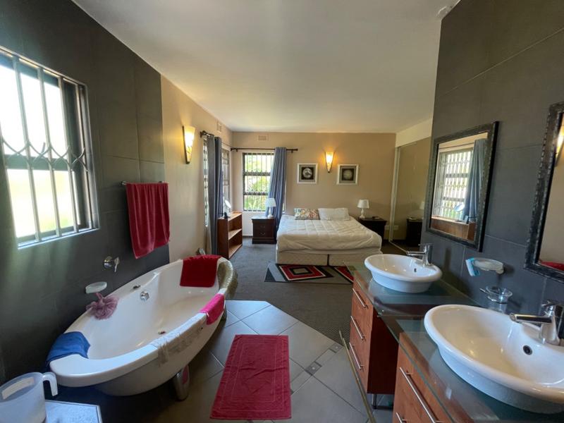 3 Bedroom Property for Sale in Umhlanga KwaZulu-Natal