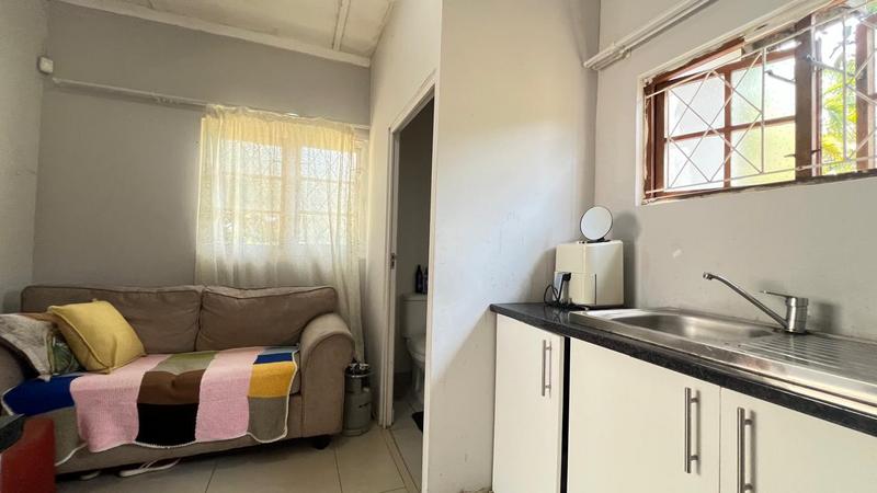 To Let 1 Bedroom Property for Rent in Atholl Heights KwaZulu-Natal
