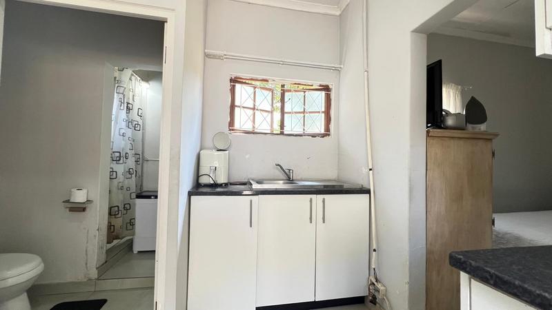 To Let 1 Bedroom Property for Rent in Atholl Heights KwaZulu-Natal