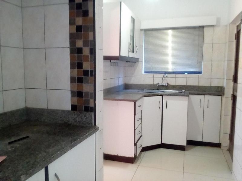 To Let 1 Bedroom Property for Rent in Pinetown KwaZulu-Natal
