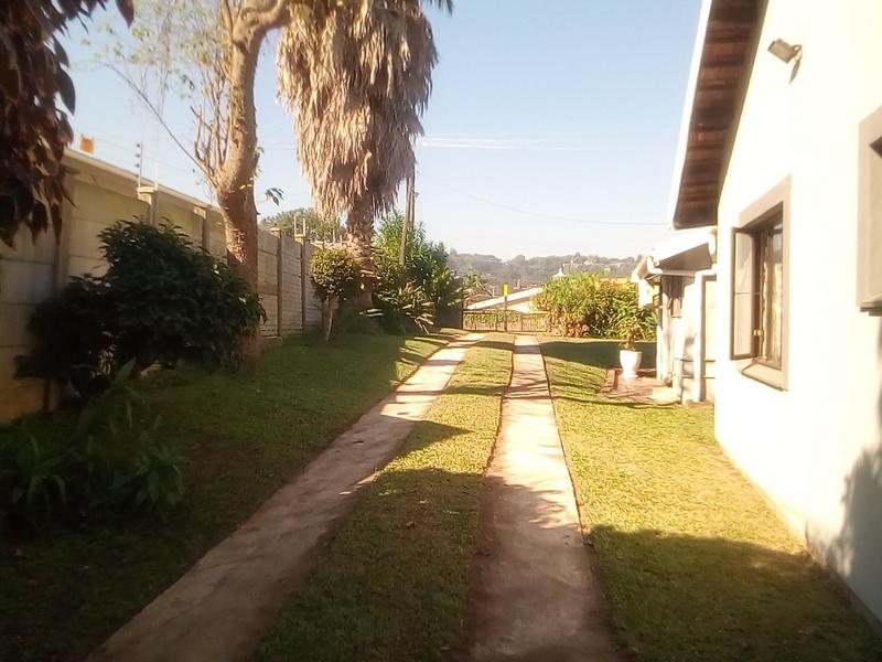 To Let 1 Bedroom Property for Rent in Pinetown KwaZulu-Natal