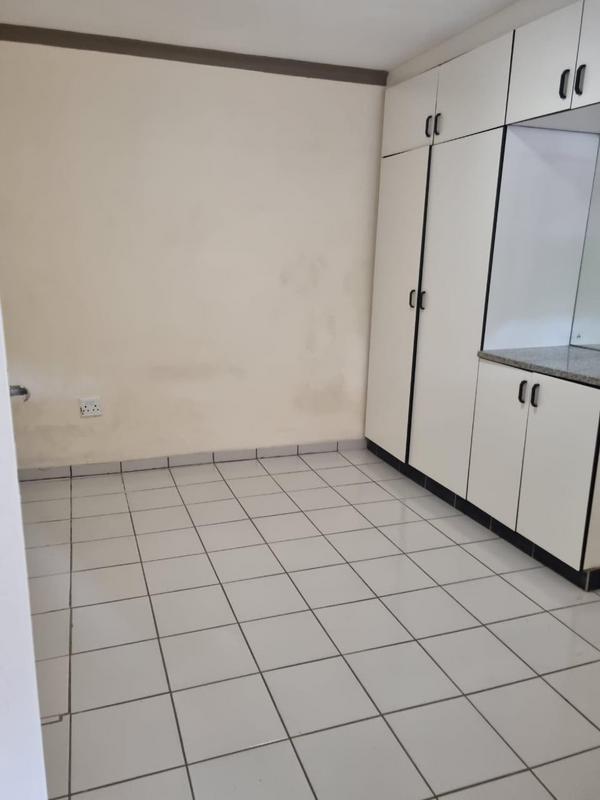 To Let 2 Bedroom Property for Rent in Westville KwaZulu-Natal