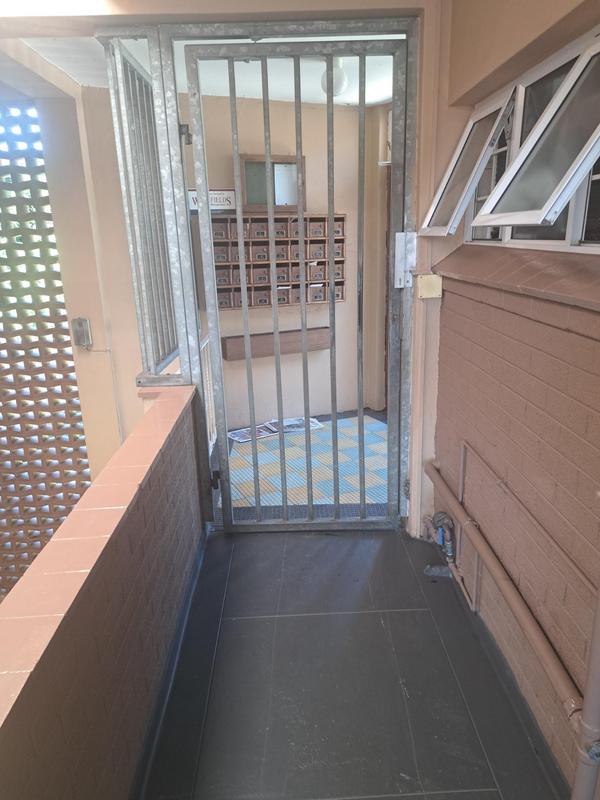 2 Bedroom Property for Sale in Essenwood KwaZulu-Natal