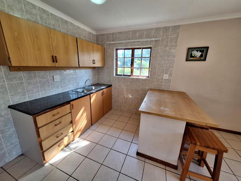 5 Bedroom Property for Sale in Port Edward KwaZulu-Natal