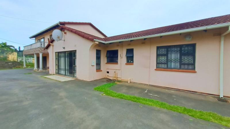 To Let 5 Bedroom Property for Rent in Doonside KwaZulu-Natal