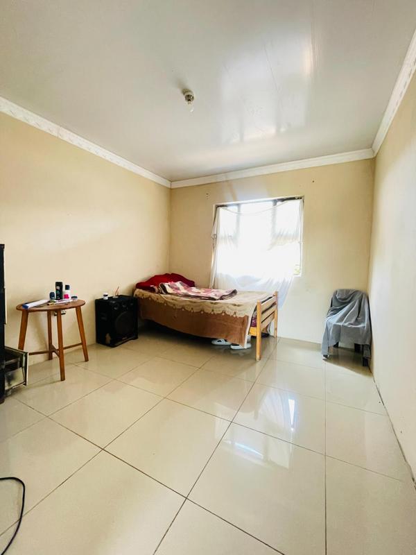 5 Bedroom Property for Sale in Adams Mission KwaZulu-Natal