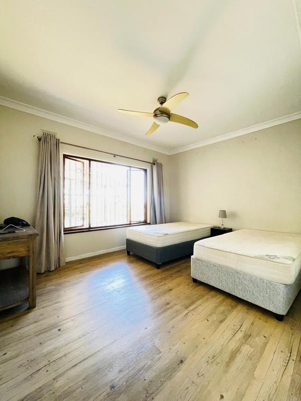 5 Bedroom Property for Sale in Umbilo KwaZulu-Natal