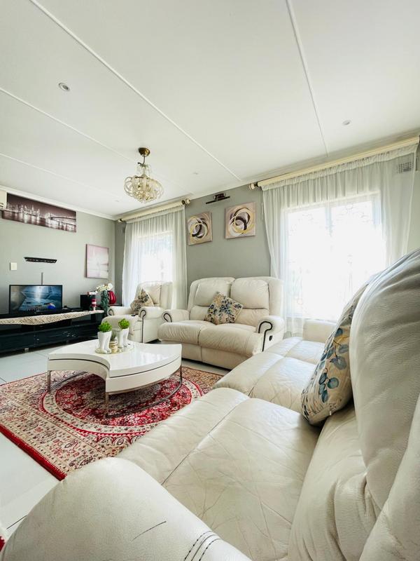 4 Bedroom Property for Sale in Motalabad KwaZulu-Natal