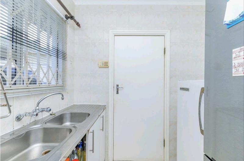 To Let 3 Bedroom Property for Rent in Somerset Park KwaZulu-Natal