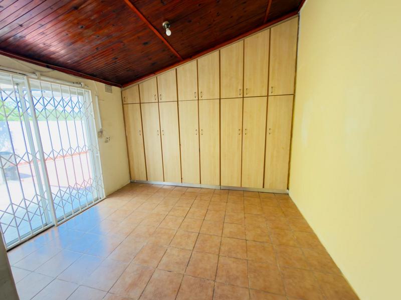 3 Bedroom Property for Sale in Shastri Park KwaZulu-Natal