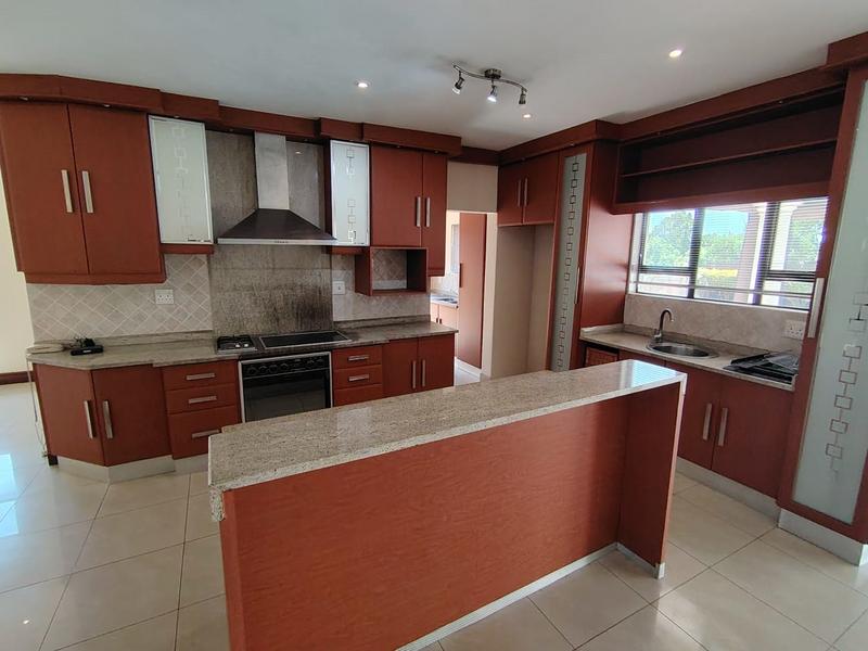 4 Bedroom Property for Sale in Izinga KwaZulu-Natal