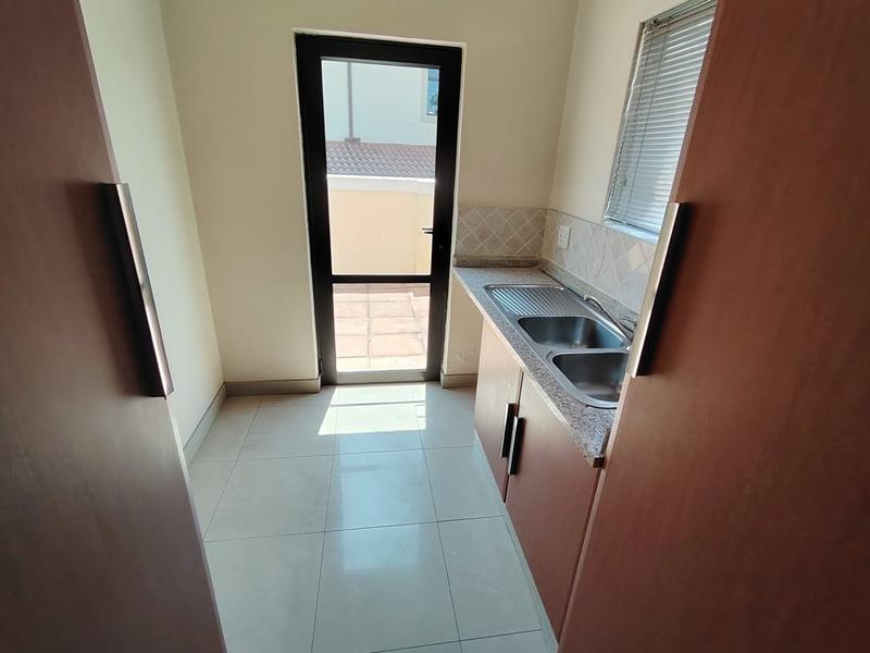 4 Bedroom Property for Sale in Izinga KwaZulu-Natal