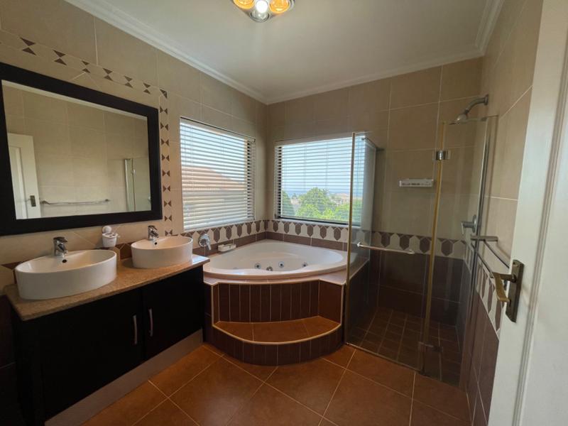 4 Bedroom Property for Sale in Izinga KwaZulu-Natal