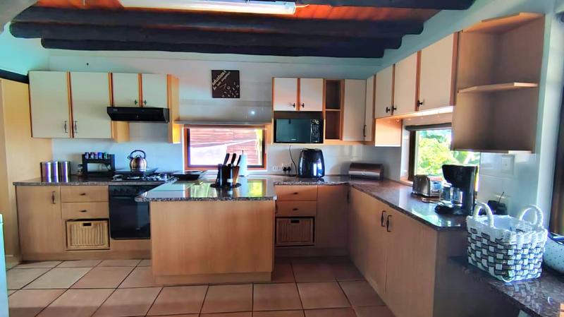 3 Bedroom Property for Sale in Amanzimtoti KwaZulu-Natal