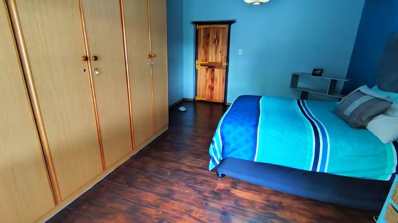 3 Bedroom Property for Sale in Amanzimtoti KwaZulu-Natal