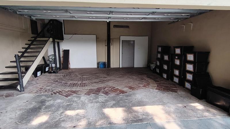 3 Bedroom Property for Sale in Amanzimtoti KwaZulu-Natal