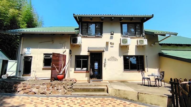 3 Bedroom Property for Sale in Amanzimtoti KwaZulu-Natal