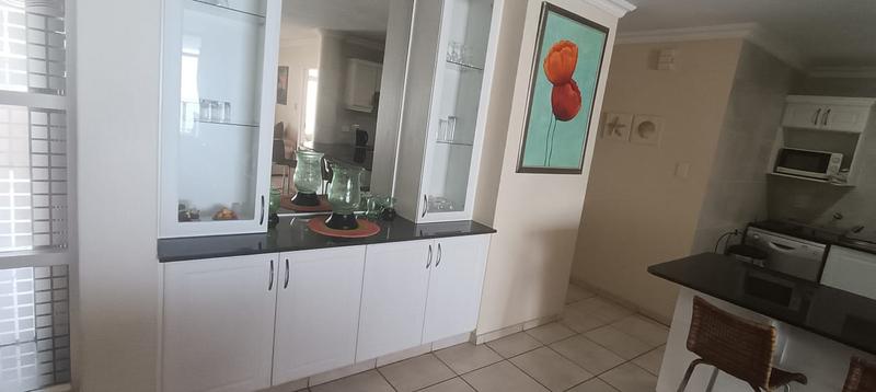 To Let 3 Bedroom Property for Rent in Margate KwaZulu-Natal