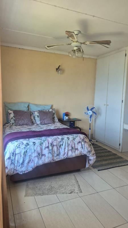 To Let 3 Bedroom Property for Rent in Umkomaas KwaZulu-Natal