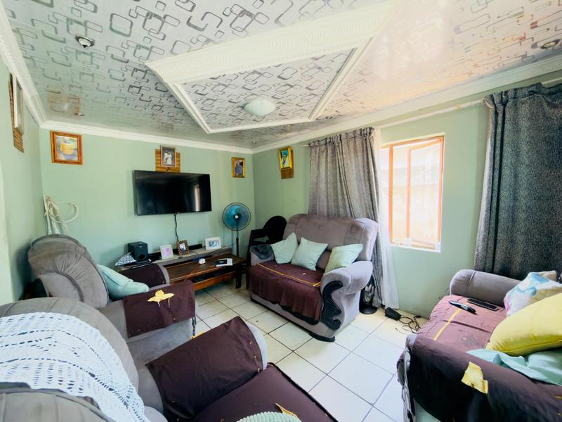 2 Bedroom Property for Sale in Kwandengezi KwaZulu-Natal