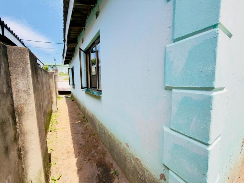 2 Bedroom Property for Sale in Kwandengezi KwaZulu-Natal