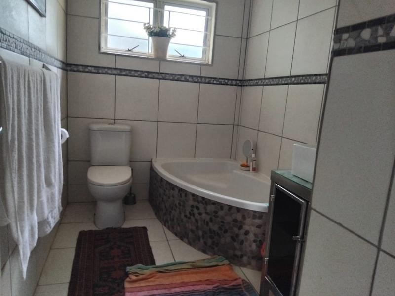 4 Bedroom Property for Sale in Widenham KwaZulu-Natal