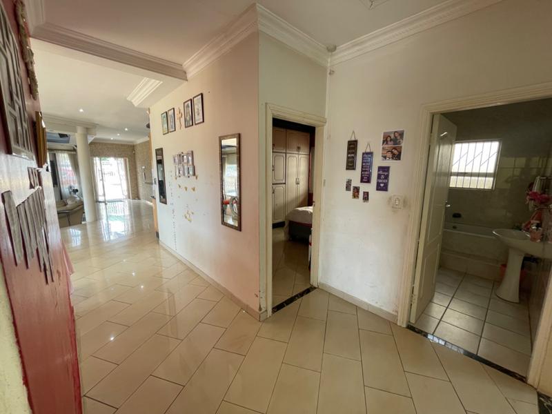 3 Bedroom Property for Sale in Somerset Park KwaZulu-Natal