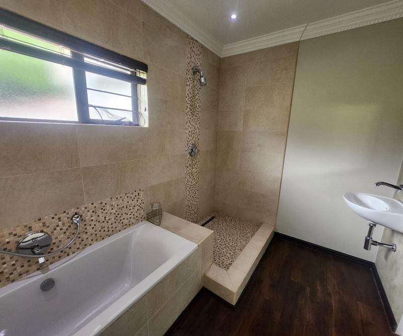 8 Bedroom Property for Sale in Shakas Rock KwaZulu-Natal