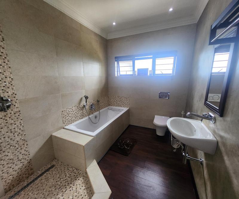 8 Bedroom Property for Sale in Shakas Rock KwaZulu-Natal