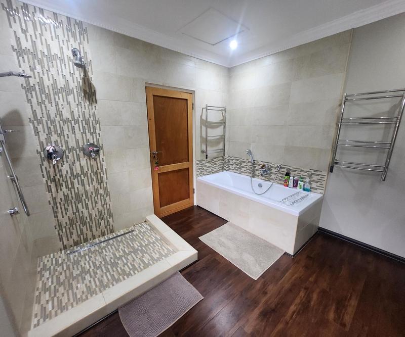 8 Bedroom Property for Sale in Shakas Rock KwaZulu-Natal