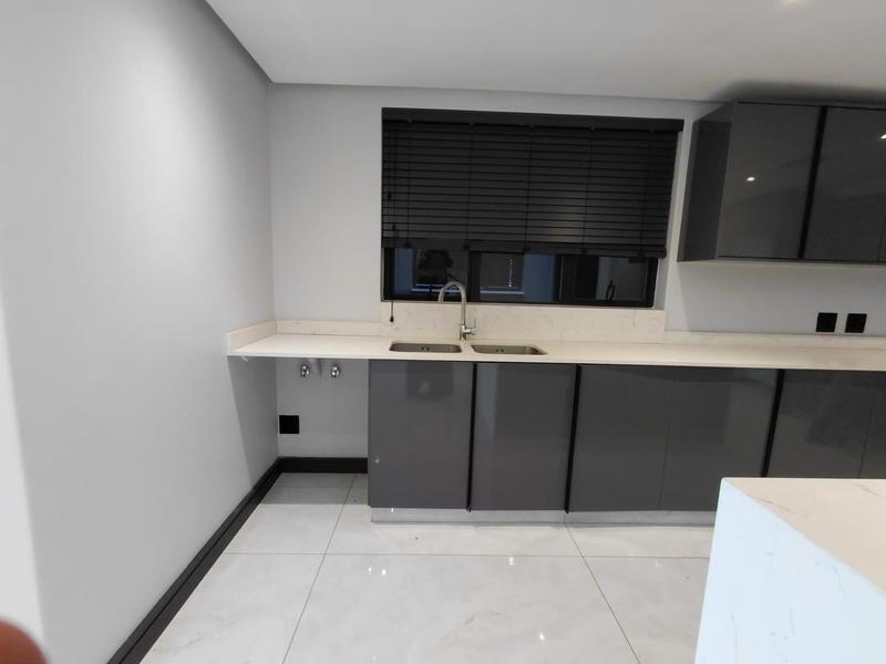 To Let 3 Bedroom Property for Rent in Musgrave KwaZulu-Natal