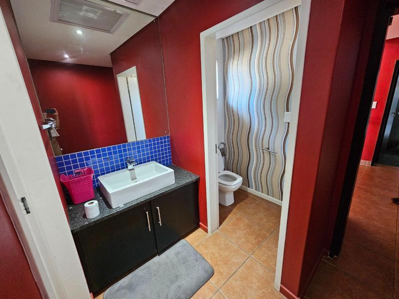 To Let commercial Property for Rent in Musgrave KwaZulu-Natal