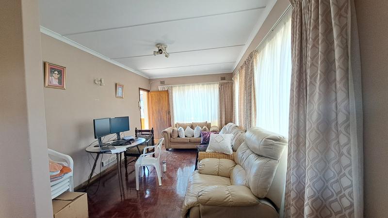 To Let 3 Bedroom Property for Rent in Overport KwaZulu-Natal